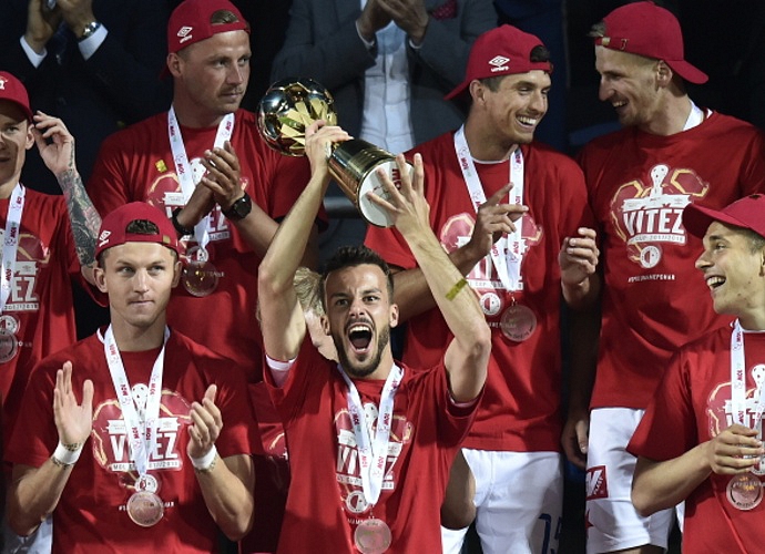Slavia porazila Jablonec a po 16 letech ovládla český pohár