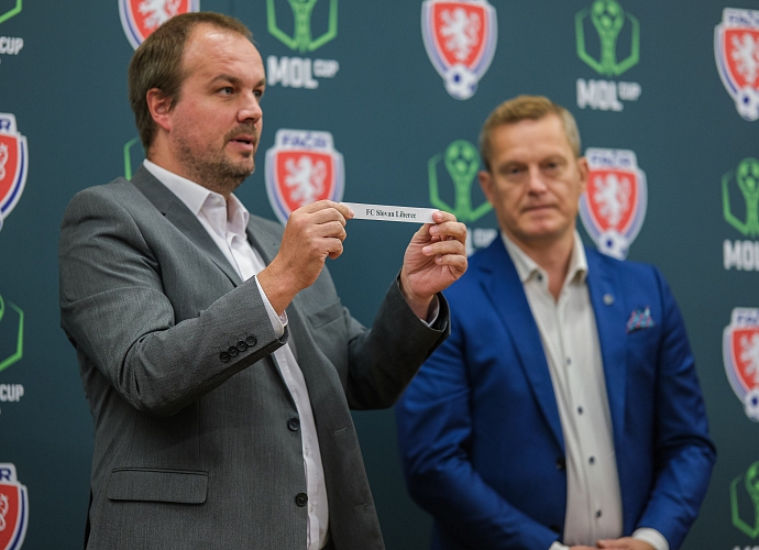 Los 3. kola: Slavia v Kroměříži, Sparta bude hrát proti Líšni