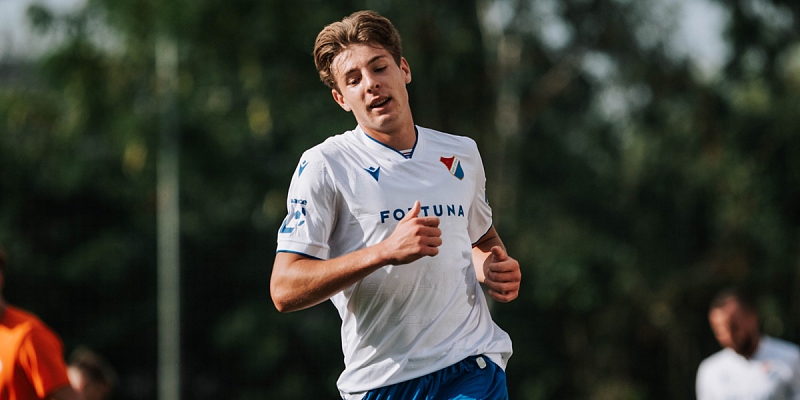 Baník smetl Spartu Brno, osmnáctiletý Škrkoň dal sedm gólů