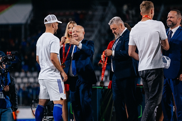 Předseda FAČR Petr Fousek ocenil organizaci letošního finále MOL Cupu